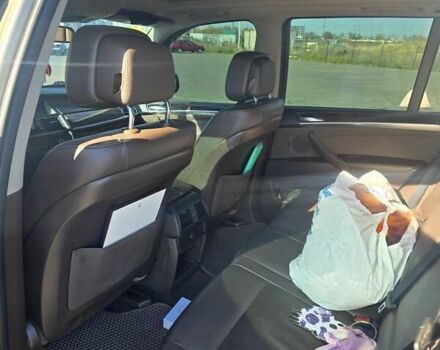 Бежевый БМВ Х5, объемом двигателя 3 л и пробегом 220 тыс. км за 16800 $, фото 13 на Automoto.ua