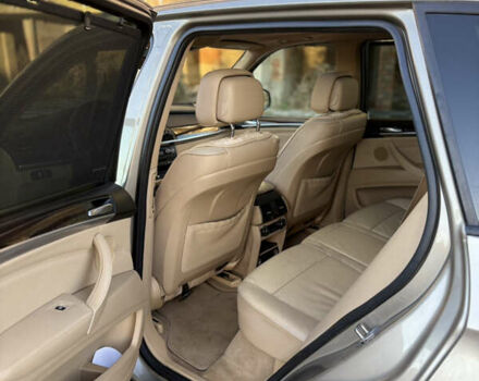 Бежевый БМВ Х5, объемом двигателя 2.98 л и пробегом 193 тыс. км за 13000 $, фото 8 на Automoto.ua