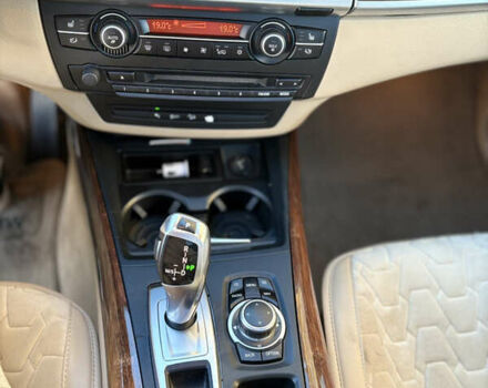 Бежевый БМВ Х5, объемом двигателя 2.98 л и пробегом 193 тыс. км за 13000 $, фото 15 на Automoto.ua