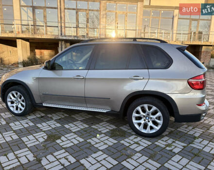 Бежевый БМВ Х5, объемом двигателя 2.98 л и пробегом 193 тыс. км за 13000 $, фото 4 на Automoto.ua