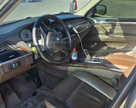 Бежевый БМВ Х5, объемом двигателя 3 л и пробегом 220 тыс. км за 16800 $, фото 15 на Automoto.ua