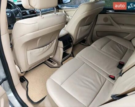 Бежевый БМВ Х5, объемом двигателя 2.98 л и пробегом 173 тыс. км за 12500 $, фото 4 на Automoto.ua