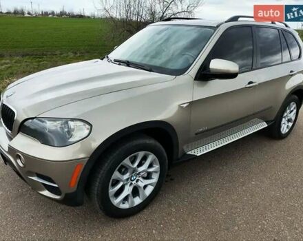Бежевый БМВ Х5, объемом двигателя 2.98 л и пробегом 173 тыс. км за 12500 $, фото 1 на Automoto.ua