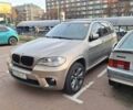 Бежевый БМВ Х5, объемом двигателя 2.98 л и пробегом 291 тыс. км за 15000 $, фото 8 на Automoto.ua