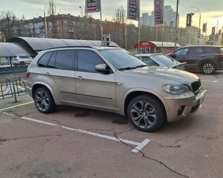 Бежевый БМВ Х5, объемом двигателя 2.98 л и пробегом 291 тыс. км за 15000 $, фото 1 на Automoto.ua
