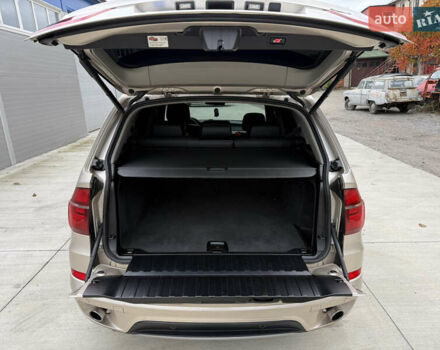 Бежевый БМВ Х5, объемом двигателя 2.98 л и пробегом 255 тыс. км за 14950 $, фото 13 на Automoto.ua