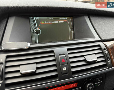 Бежевый БМВ Х5, объемом двигателя 2.98 л и пробегом 255 тыс. км за 14950 $, фото 17 на Automoto.ua