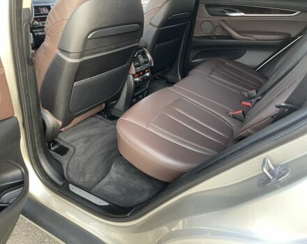 Бежевый БМВ Х5, объемом двигателя 3 л и пробегом 151 тыс. км за 31700 $, фото 23 на Automoto.ua