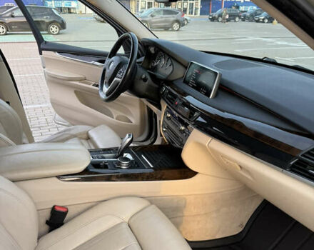 Бежевый БМВ Х5, объемом двигателя 2.99 л и пробегом 242 тыс. км за 29500 $, фото 14 на Automoto.ua