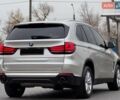 Бежевый БМВ Х5, объемом двигателя 2 л и пробегом 200 тыс. км за 21500 $, фото 5 на Automoto.ua