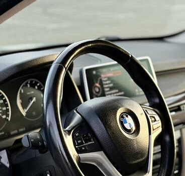 Бежевый БМВ Х5, объемом двигателя 2.99 л и пробегом 242 тыс. км за 29500 $, фото 8 на Automoto.ua