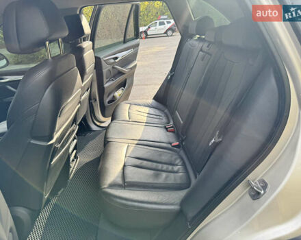 Бежевый БМВ Х5, объемом двигателя 2.99 л и пробегом 219 тыс. км за 35000 $, фото 24 на Automoto.ua