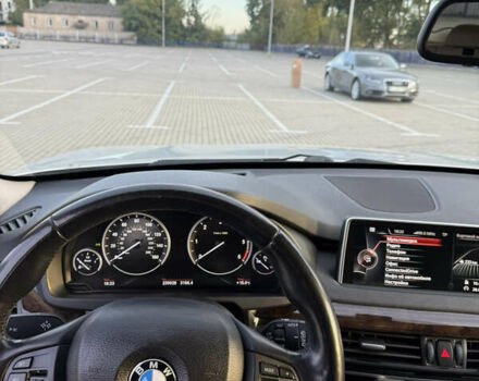 Бежевый БМВ Х5, объемом двигателя 2.99 л и пробегом 242 тыс. км за 29500 $, фото 12 на Automoto.ua