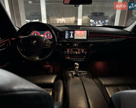 Бежевый БМВ Х5, объемом двигателя 2.99 л и пробегом 219 тыс. км за 35000 $, фото 15 на Automoto.ua