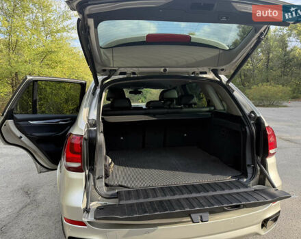 Бежевый БМВ Х5, объемом двигателя 2.99 л и пробегом 219 тыс. км за 35000 $, фото 7 на Automoto.ua