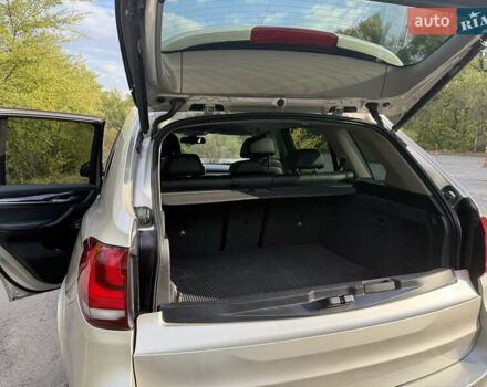 Бежевый БМВ Х5, объемом двигателя 2.99 л и пробегом 219 тыс. км за 35000 $, фото 5 на Automoto.ua