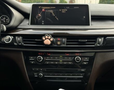 Бежевий БМВ Х5, об'ємом двигуна 3 л та пробігом 305 тис. км за 18990 $, фото 16 на Automoto.ua