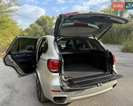 Бежевый БМВ Х5, объемом двигателя 2.99 л и пробегом 219 тыс. км за 35000 $, фото 6 на Automoto.ua