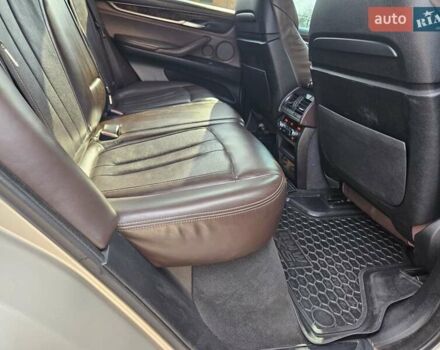 Бежевий БМВ Х5, об'ємом двигуна 2.99 л та пробігом 250 тис. км за 29900 $, фото 18 на Automoto.ua