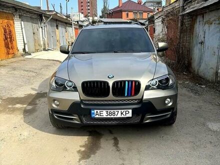 БМВ Х5 2007 в Днепре (Днепропетровске) на Automoto.ua Бежевый БМВ Х5, объемом двигателя 4.8 л и пробегом 306 тыс. км за 16000 $, фото 1 на Automoto.ua
