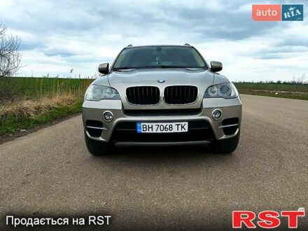 БМВ Х5 2011 в Бершаде на Automoto.ua Бежевый БМВ Х5, объемом двигателя 3 л и пробегом 171 тыс. км за 11800 $, фото 1 на Automoto.ua