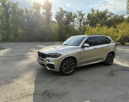 Бежевый БМВ Х5, объемом двигателя 3 л и пробегом 219 тыс. км за 30100 $, фото 1 на Automoto.ua