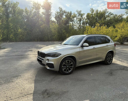 Бежевий БМВ Х5, об'ємом двигуна 2.99 л та пробігом 219 тис. км за 35000 $, фото 1 на Automoto.ua