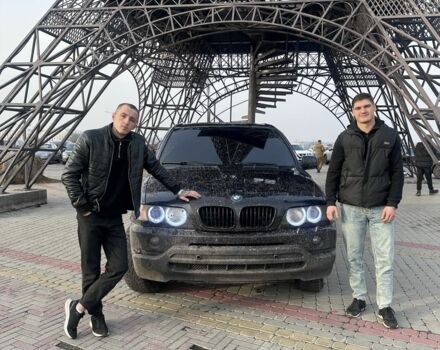 Черный БМВ Х5, объемом двигателя 3 л и пробегом 215 тыс. км за 4000 $, фото 5 на Automoto.ua