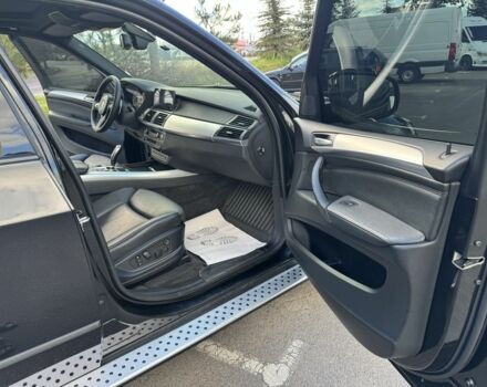 Черный БМВ Х5, объемом двигателя 3.5 л и пробегом 300 тыс. км за 17500 $, фото 17 на Automoto.ua