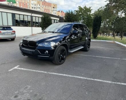 Черный БМВ Х5, объемом двигателя 3.5 л и пробегом 300 тыс. км за 17500 $, фото 1 на Automoto.ua