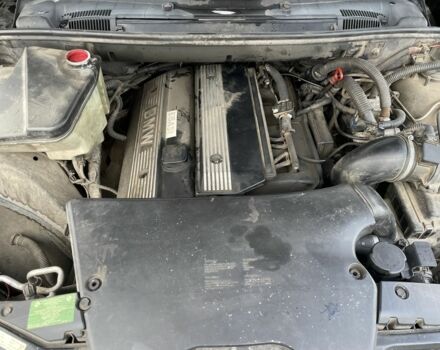 Черный БМВ Х5, объемом двигателя 3 л и пробегом 400 тыс. км за 6400 $, фото 20 на Automoto.ua