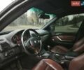 Черный БМВ Х5, объемом двигателя 4.4 л и пробегом 360 тыс. км за 7500 $, фото 1 на Automoto.ua