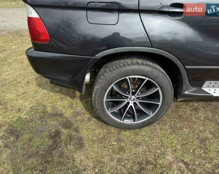 Черный БМВ Х5, объемом двигателя 3 л и пробегом 300 тыс. км за 6700 $, фото 2 на Automoto.ua