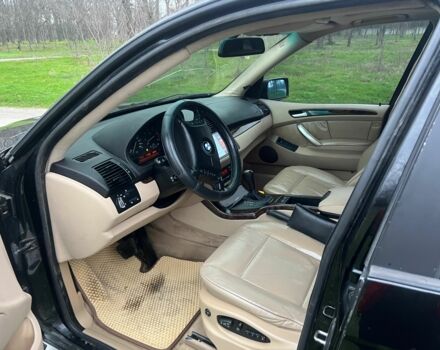 Черный БМВ Х5, объемом двигателя 2.9 л и пробегом 300 тыс. км за 8500 $, фото 20 на Automoto.ua