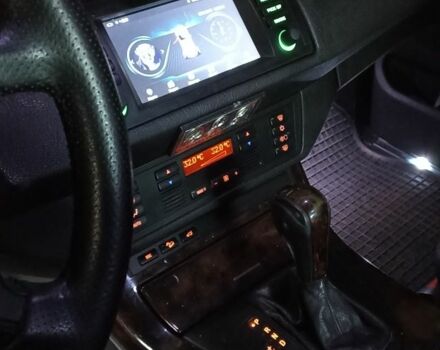 Черный БМВ Х5, объемом двигателя 3 л и пробегом 310 тыс. км за 5800 $, фото 7 на Automoto.ua