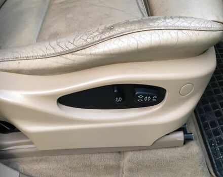 Черный БМВ Х5, объемом двигателя 4.4 л и пробегом 323 тыс. км за 7250 $, фото 19 на Automoto.ua