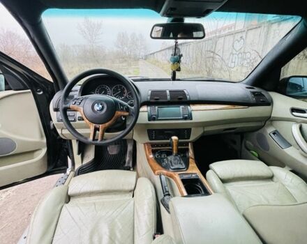 Чорний БМВ Х5, об'ємом двигуна 2.9 л та пробігом 273 тис. км за 6700 $, фото 7 на Automoto.ua