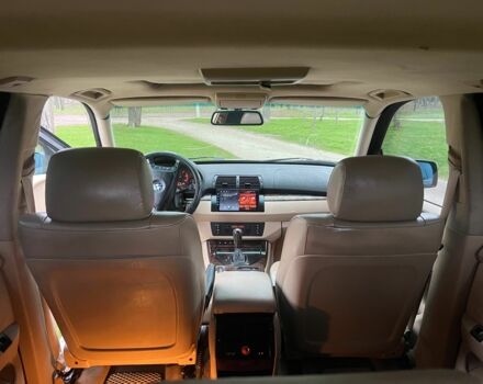 Черный БМВ Х5, объемом двигателя 2.9 л и пробегом 300 тыс. км за 8500 $, фото 2 на Automoto.ua