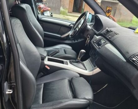 Черный БМВ Х5, объемом двигателя 3 л и пробегом 323 тыс. км за 9800 $, фото 6 на Automoto.ua