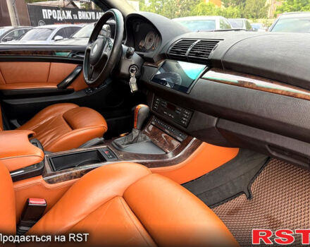 Черный БМВ Х5, объемом двигателя 4.6 л и пробегом 250 тыс. км за 9500 $, фото 9 на Automoto.ua