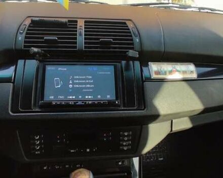 Черный БМВ Х5, объемом двигателя 3 л и пробегом 449 тыс. км за 7000 $, фото 4 на Automoto.ua