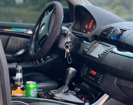 Черный БМВ Х5, объемом двигателя 2.98 л и пробегом 260 тыс. км за 8999 $, фото 2 на Automoto.ua