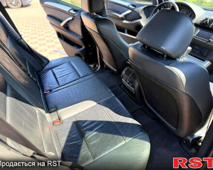 Чорний БМВ Х5, об'ємом двигуна 4.4 л та пробігом 0 тис. км за 8500 $, фото 4 на Automoto.ua