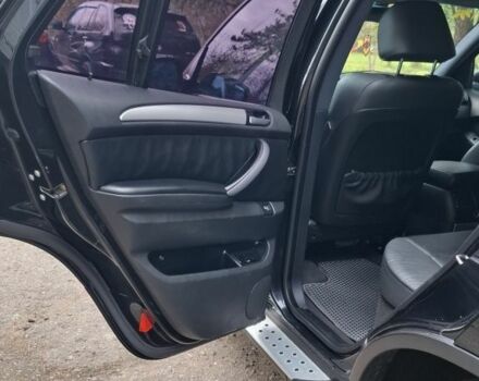 Черный БМВ Х5, объемом двигателя 3 л и пробегом 323 тыс. км за 9800 $, фото 4 на Automoto.ua