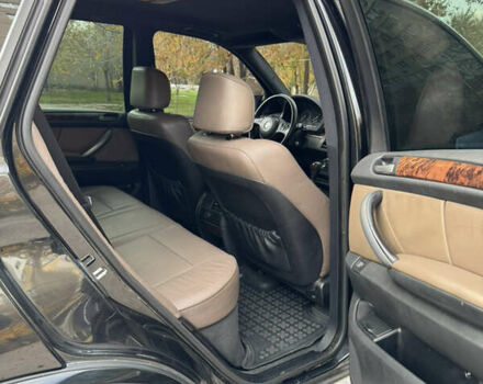 Черный БМВ Х5, объемом двигателя 2.93 л и пробегом 335 тыс. км за 8200 $, фото 17 на Automoto.ua