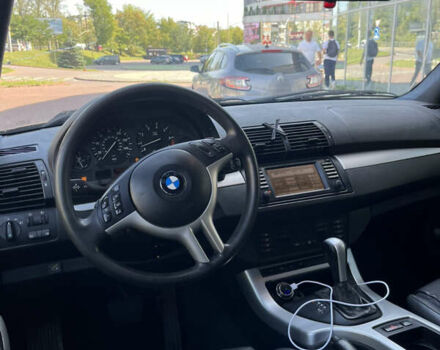 Черный БМВ Х5, объемом двигателя 4.4 л и пробегом 420 тыс. км за 6900 $, фото 12 на Automoto.ua