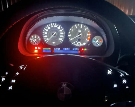 Черный БМВ Х5, объемом двигателя 4.4 л и пробегом 323 тыс. км за 7250 $, фото 10 на Automoto.ua