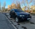Черный БМВ Х5, объемом двигателя 3 л и пробегом 280 тыс. км за 7500 $, фото 1 на Automoto.ua