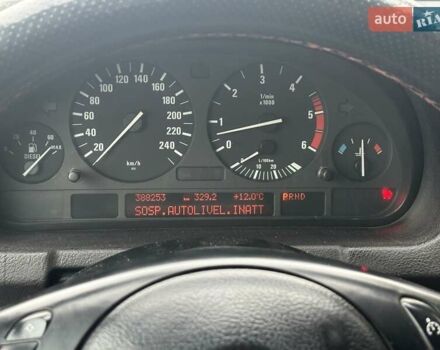 Чорний БМВ Х5, об'ємом двигуна 3 л та пробігом 388 тис. км за 4999 $, фото 3 на Automoto.ua