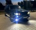 Черный БМВ Х5, объемом двигателя 4.4 л и пробегом 248 тыс. км за 8000 $, фото 1 на Automoto.ua